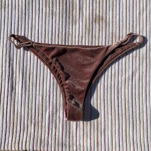 billabong velvet bottoms